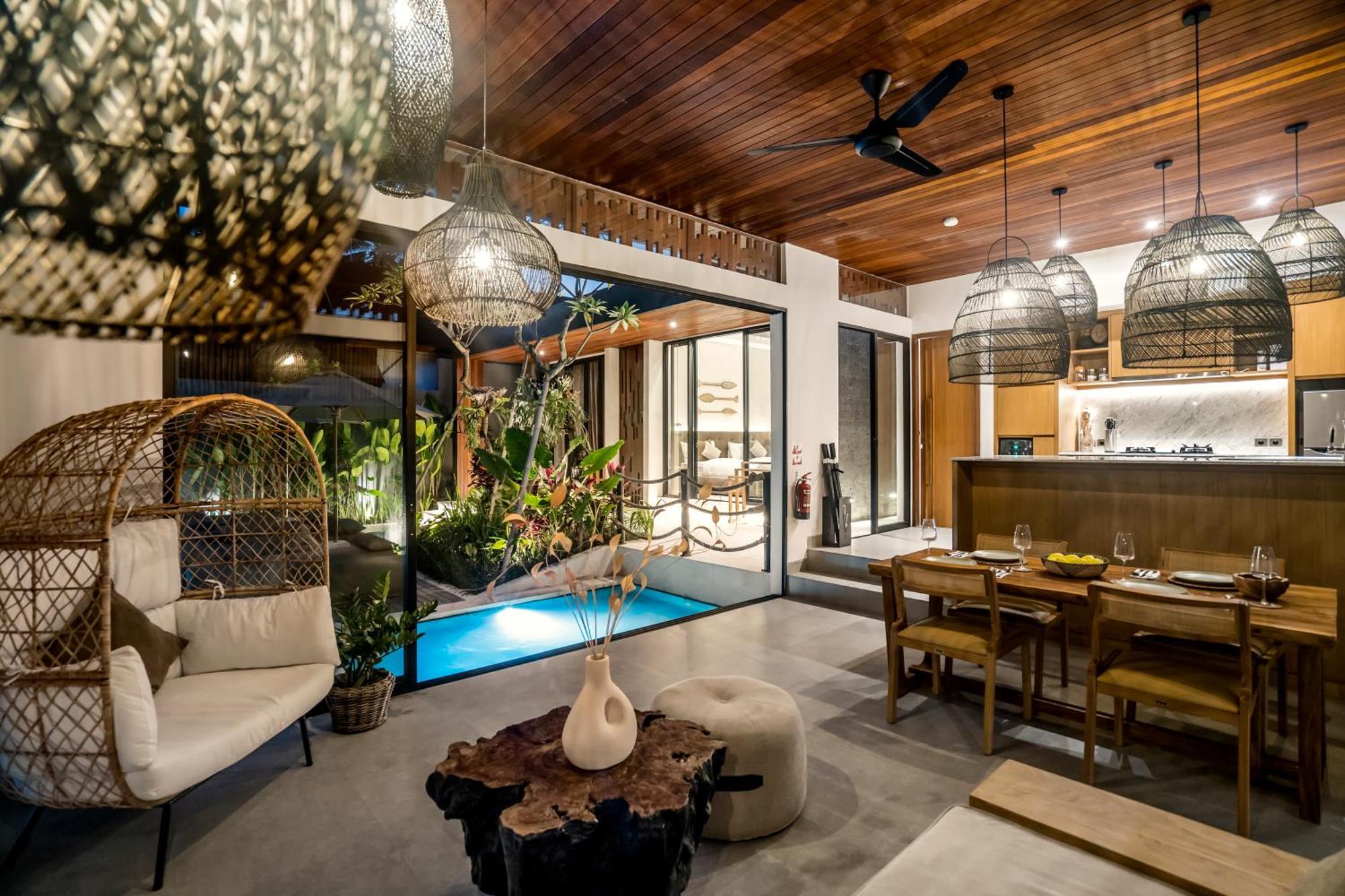 Sarang Cocoon Villa Ubud By Balisuperhost ภายนอก รูปภาพ