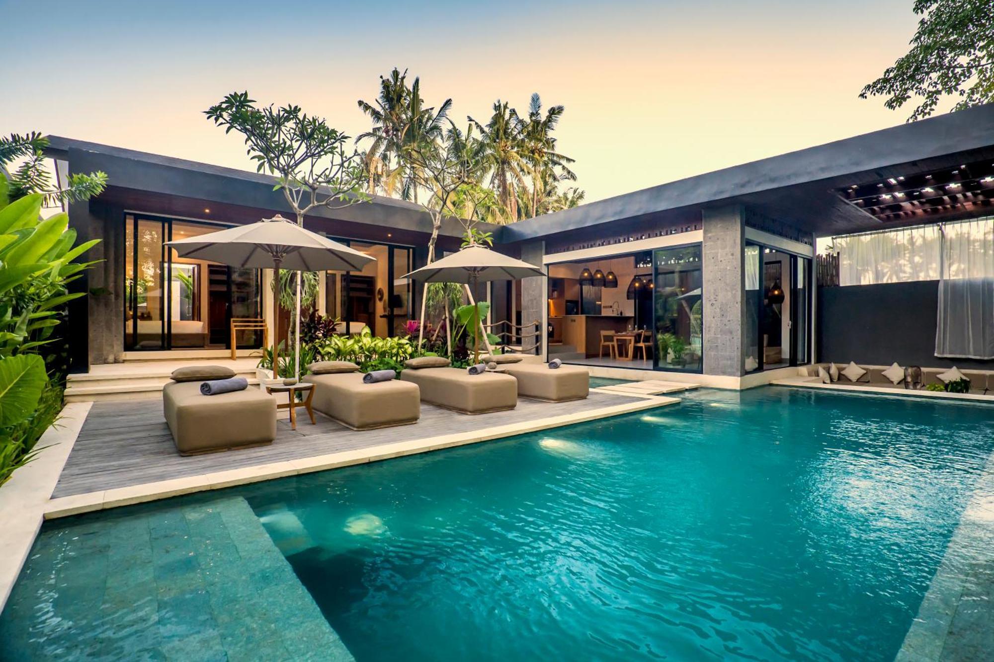 Sarang Cocoon Villa Ubud By Balisuperhost ภายนอก รูปภาพ